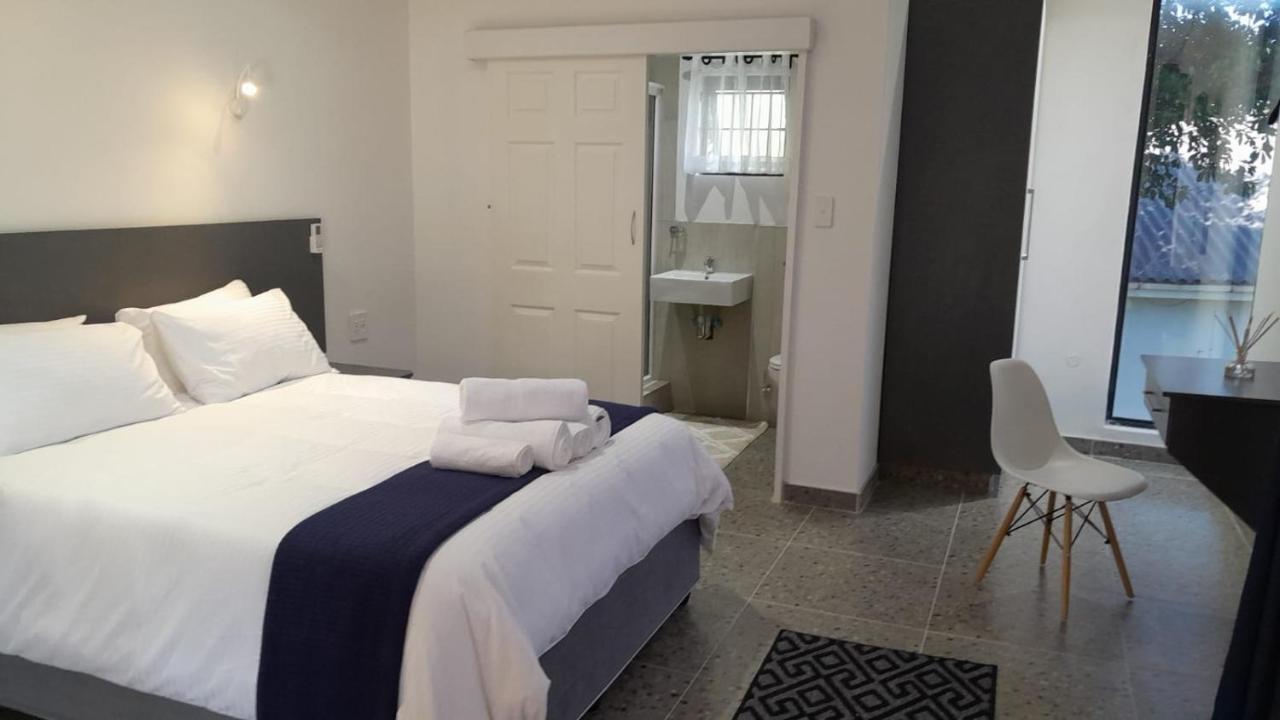 The Wishing Well Guest House Self-Catering Port Edward Exterior foto